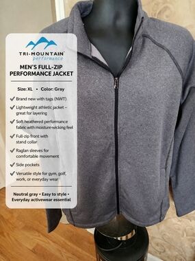 Tri-Mountain Performance Men’s XL Full Zip Jacket Gray NWT Lightweight Athletic